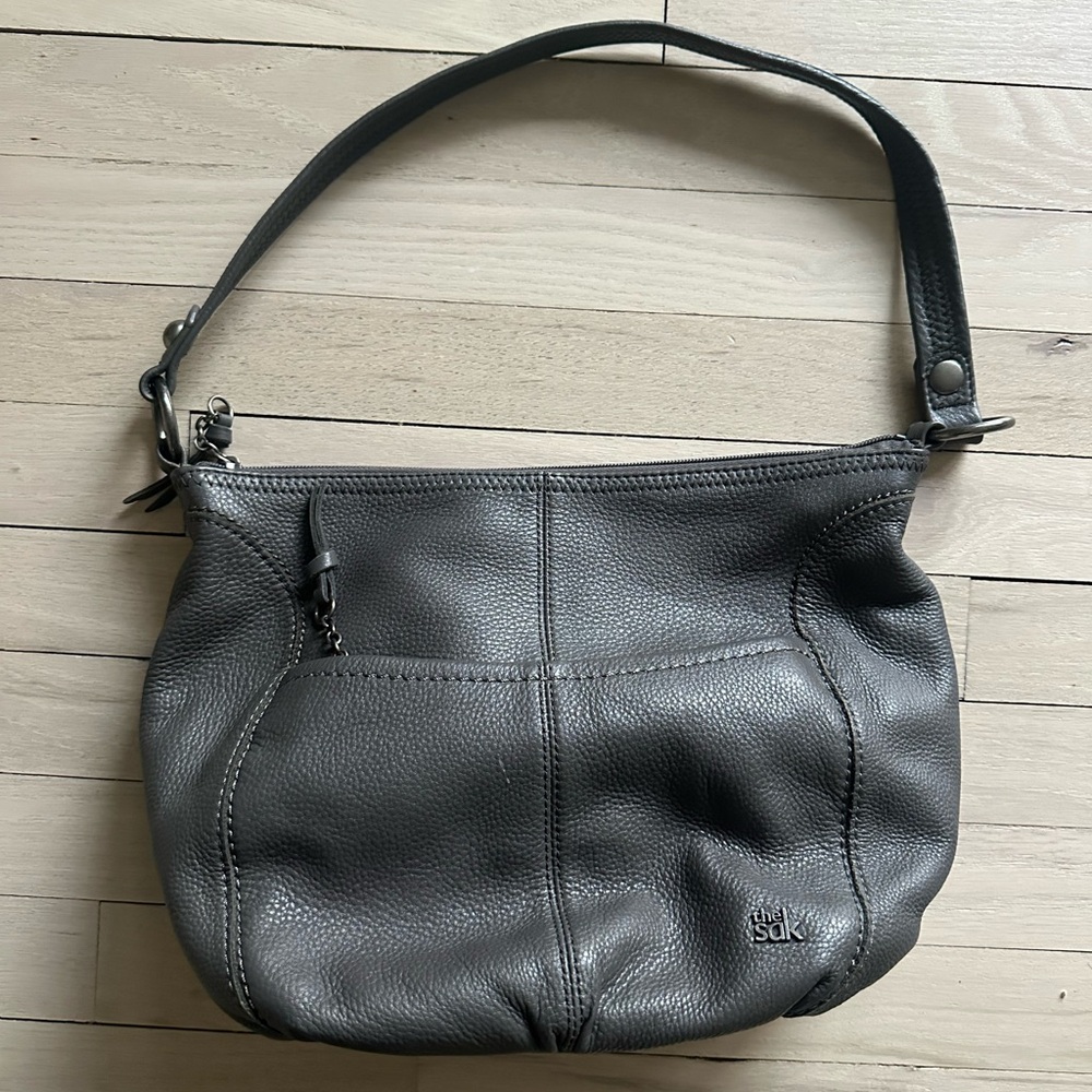 The Sak Iris Charcoal Leather Shoulder Bag